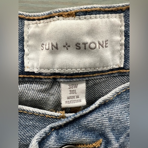 Sun + Stone Men’s Relaxed Fit Jeans - Picture 3 of 3